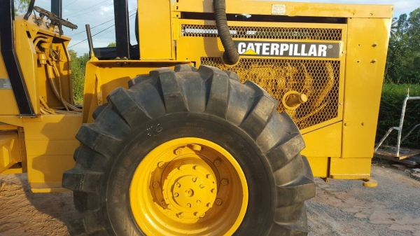 ขายรถบดกับรถเกรด แพ็คคู่สองคัน 1,450,000 คุณสมจิตร รอดเรือง โทร.081-6058906 ขายรถบดกับรถเกรด แพ็คคู่สองคัน 1,450,000 คุณสมจิตร รอดเรือง โทร.081-6058906