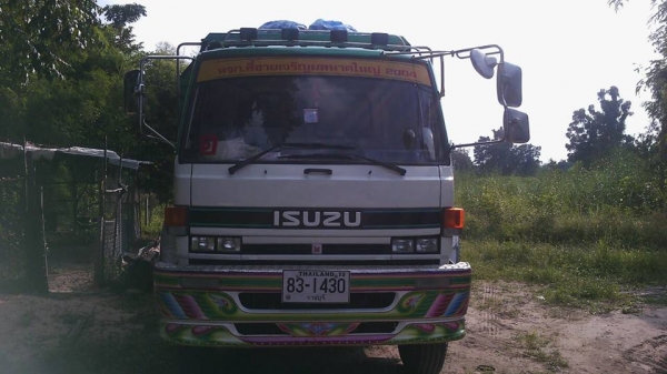 ขายดั้ม2เพลา ร็อกกี้185แรง สโลเกียร์กลาง ช่วงล่าง210 พ.เพาเวอร์ เบรกทิฟฟี่ ภายในสวย สภาพพร้อมใช้งาน เอกสารพร้อมโอน สนใจโทร 090-8588220คุณนะ 093-3258446คุณบิว หรือเข้าดูสินค้าอื่นๆได้ที่ www.truck.in.th/498 หรือเพจFacebook ณรงค์ ซื้อขายรถมือสอง (เว็บไซต์ส่ ขายดั้ม2เพลา ร็อกกี้185แรง สโลเกียร์กลาง ช่วงล่าง210 พ.เพาเวอร์ เบรกทิฟฟี่ ภายในสวย สภาพพร้อมใช้งาน เอกสารพร้อมโอน สนใจโทร 090-8588220คุณนะ 093-3258446คุณบิว หรือเข้าดูสินค้าอื่นๆได้ที่ www.truck.in.th/498 หรือเพจFacebook ณรงค์ ซื้อขายรถมือสอง (เว็บไซต์ส่