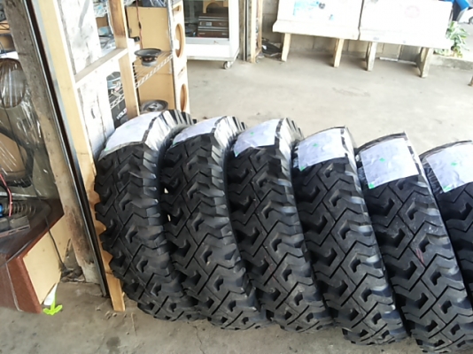 ยาง750-16"ลาย ก.ไก่ ลุยดี ไม่ติดหล่ม ของใหม่