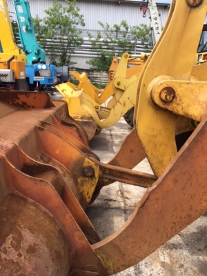 ขายด่วนรถตัก KOMATSU  WA300-3E รถมือ 2 นำเข้าจากญี่ปุ่นโดยตรง