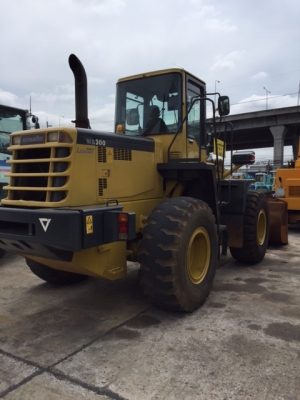 ขายด่วนรถตัก KOMATSU  WA300-3E รถมือ 2 นำเข้าจากญี่ปุ่นโดยตรง