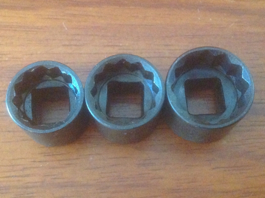 ขายลูกบล็อคขันน็อต 7/8" 12 เหลี่ยมพิเศษสำหรับขันหนัก เบอร์ 15,16,18 mm. ขนาด 3/8 จัดส่ง ฟรี