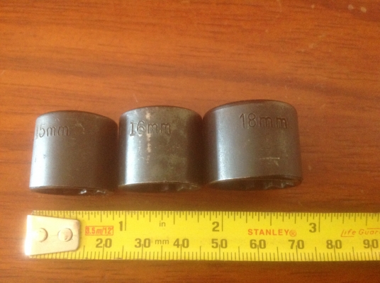 ขายลูกบล็อคขันน็อต 7/8" 12 เหลี่ยมพิเศษสำหรับขันหนัก เบอร์ 15,16,18 mm. ขนาด 3/8 จัดส่ง ฟรี