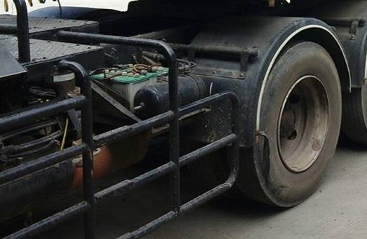 10ล้อหัวลาก2เพลา ISUZU DECA GXZ-320 (MAXLOAD) ยูโรทู ปี50 **ขาย ISUZU DECA GXZ-320 หัวลาก10ล้อ2เพลา สภาพดี สวย เดิม พร้อมใช้งาน ISUZU DECA GXZ23NZH2 4 6SD1-Turbo 320HP MAXLOAD EURO-2 ปี50 ไมล์7xx,xxx กม. 10ล้อหัวลาก2เพลา ISUZU DECA GXZ-320 (MAXLOAD) ยูโรทู ปี50 **ขาย ISUZU DECA GXZ-320 หัวลาก10ล้อ2เพลา สภาพดี สวย เดิม พร้อมใช้งาน ISUZU DECA GXZ23NZH2 4 6SD1-Turbo 320HP MAXLOAD EURO-2 ปี50 ไมล์7xx,xxx กม.