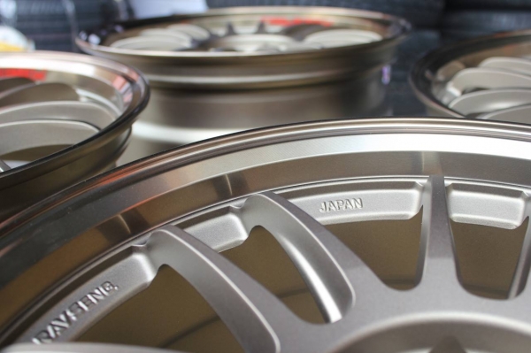 ล้อ RE30 ขอบ16X7 ออฟ+33 4H100 วงละ 3,500 บาท