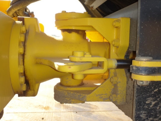 ขายรถบดล้อเหล็ก BOMAG  BW212D-3