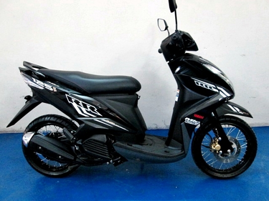 MIO 125 i สีดำ อมตะ ลายRR ล้อซี่ขอบดำ ตัวใหม่ รถเดือน ตุลาคม ปี 57 ไมล์ 4 พันโล สภาพสวย แถม 3 รายการ  30900
