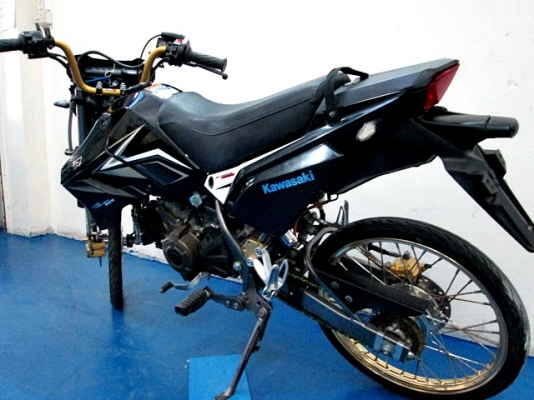 KSR  สีดำ  สต๊าทมือ แต่งสวย ภายนอก เครื่องเดิม รถเดือน มิถุนายน ปี57 ไมล์ 14000โล  ฟรีโอน แถม 4 รายการ 35900