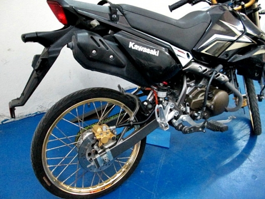 KSR  สีดำ  สต๊าทมือ แต่งสวย ภายนอก เครื่องเดิม รถเดือน มิถุนายน ปี57 ไมล์ 14000โล  ฟรีโอน แถม 4 รายการ 35900