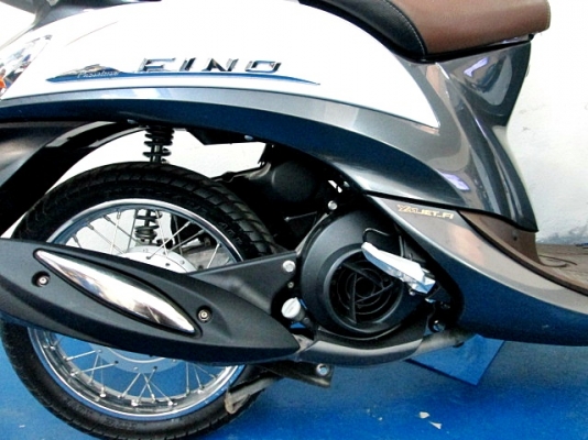 Fino i ลายพรีเมี่ยม สีขาว สวย พิมนิยม  รถเดือน กันยายน ปี 57 ไมล์ 4 พันโล สภาพสวยเลย แถม 3 รายการ 32900