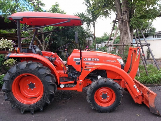 คูโบต้า L3608 4 WD 2 เพลา พร้อมใบมีด  985 ชั่วโมง..เล่มพร้อม ปี 2553