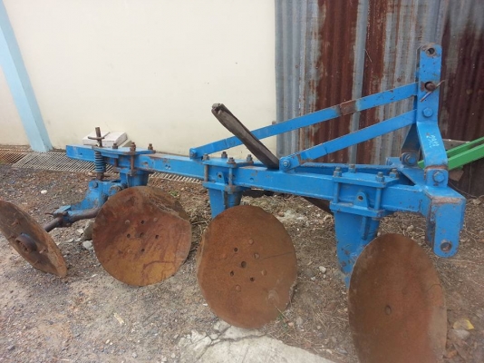 ผานบุกรถไถใหญ่ ราคาเบาๆ