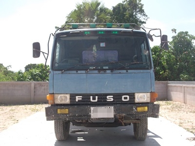 รถเฮี๊ยบ 6 ล้อ เครน MITSUBISHI