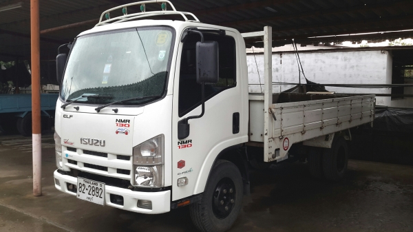 6 ล้อกลาง  *Euro.3*  ISUZU  NMR  130 แรงม้า *ยาว 4.30 ม.* คอมมอนเรว*  รถสวยเดิม+สวยจริง+พร้อมใช้งาน * รถห้างแท้ * มีเล่มพร้อม *