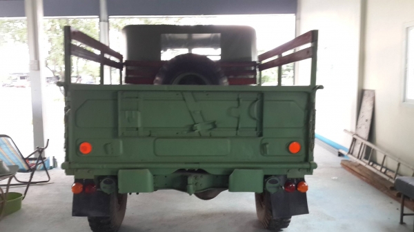 ขายรถ DODGE ทหาร  เท่าจิ๊บกลาง  อายุ 80 ปี  ช่วงล่างเดิมทุกอย่าง  ยกเว้นเครื่องเกียร์ เครื่อง 4BE1 พร้อมเกียร์ 110 แรง
