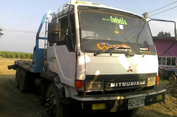 สิบล้อ มิตซู ไอ้หลง FN527MA-6D16-195แรง 2เพา เครืองแน่นเกียร์เดิม10สปีส เทนเชอร์ขึ้นแม็คโค 200 สภาพดีพร้อมใช้งาน ทะเบียนพร้อมโอน สิบล้อ มิตซู ไอ้หลง FN527MA-6D16-195แรง 2เพา เครืองแน่นเกียร์เดิม10สปีส เทนเชอร์ขึ้นแม็คโค 200 สภาพดีพร้อมใช้งาน ทะเบียนพร้อมโอน