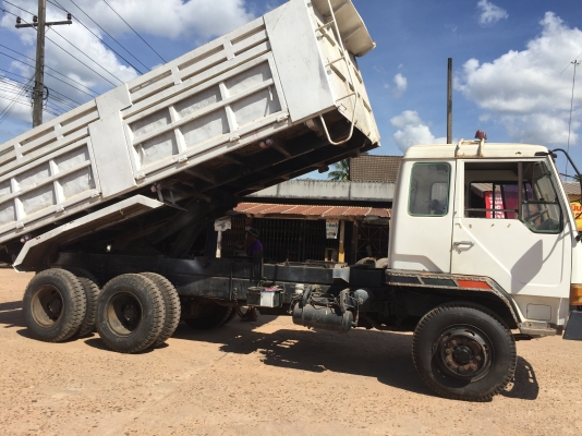 TD4980เครื่องดี6D17ยางไหม่10เส้นคัสชีสวย