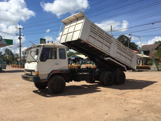 TD4980เครื่องดี6D17ยางไหม่10เส้นคัสชีสวย