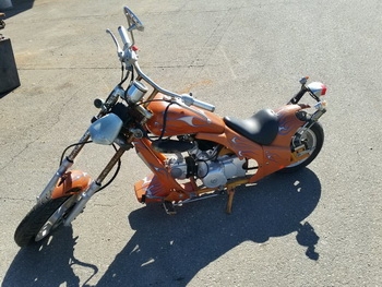 รถมอเตอไชด์ ช็อปเปอร์ เครื่อง SUZUKI ราคา 65,000 บาท เก่าญี่ปุ่นครับ