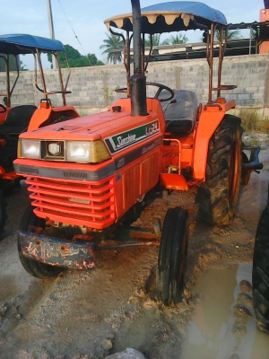 ขายรถไถKUBOTA L1-24 พร้อมใช้ สวยๆ สีเดิมๆ แรงๆ