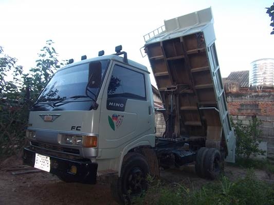 ฝากขาย รถ6ล้อดั้ม ฮีโน่ FC 120แรงสภาพพร้อมใช้