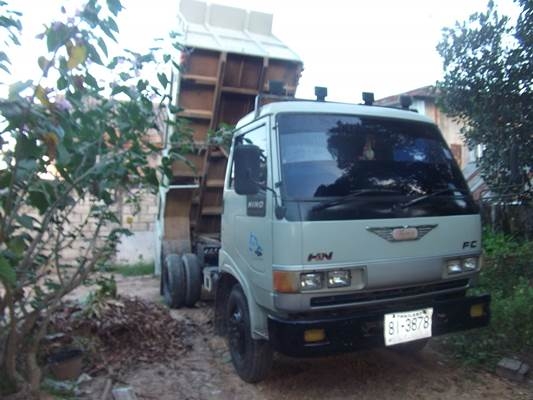 ฝากขาย รถ6ล้อดั้ม ฮีโน่ FC 120แรงสภาพพร้อมใช้