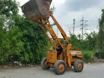 ขาย รถตัก TOYOTA ขนาด1คิว เครื่องเบนชิน 2 เพลา ขับ 4ล้อ คอยาวพิเศษ ขาย รถตัก TOYOTA ขนาด1คิว เครื่องเบนชิน 2 เพลา ขับ 4ล้อ คอยาวพิเศษ