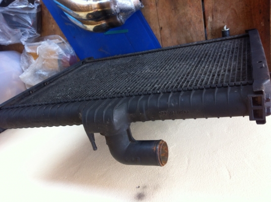 ขายหม้อน้ำ 6HH นอก เดิมติดเครื่อง