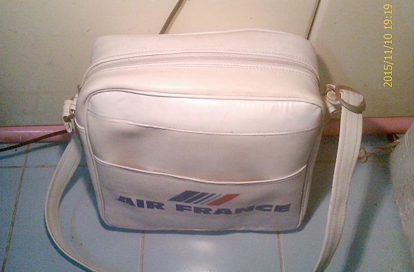 กระเป๋าหนัง สะพายข้าง งานเก่าสายการบิน