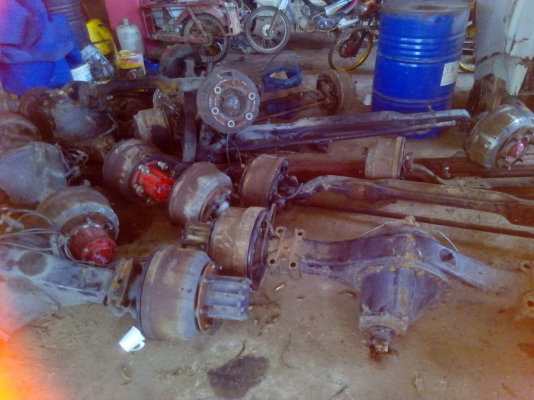 ขายเฟืองท้ายF. 25,000. คานหน้าF. 8,000. ของนอกสภาพสวยๆครับ