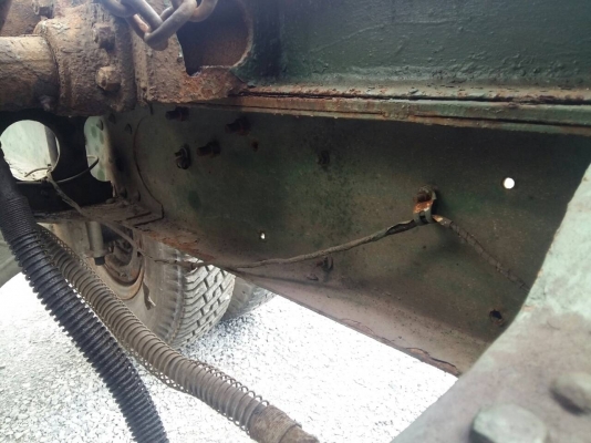 ขายรถHINO FF3HGLD ปี41 หัว-คัสซีสวย เครื่อง HO7D 195แรงม้า เครื่องดี คัสซีสวย FF3HGLD พวงมาลัยเพวเวอร์ เบรคทิฟฟี่ กระจกไฟฟ้า (มีอุปกรณ์ดั้มให้ยกชุด) ช่วงล้อ 3.80 เมตร