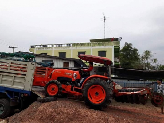 ปัญญาแทรคเตอร์..จัดมาให้ครับ ด่วน!! คูโบต้าL4708 ยางใหม่..4 เส้น..ครับ จัดส่ง อ.คลองลาน จ.กำแพงเพชร