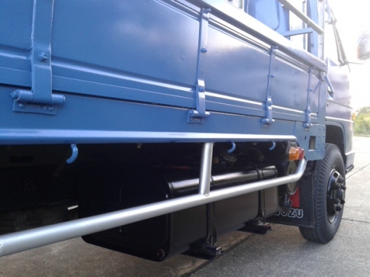 ขาย ISUZU NPR 115 แรง เอฟหน้า -หลัง จดปี 36