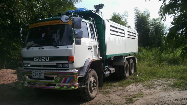 10ล้อดั้ม2เพลา 185แรง FVZ12MY-3900705 ช่วงล่างของ210..ใหญ่