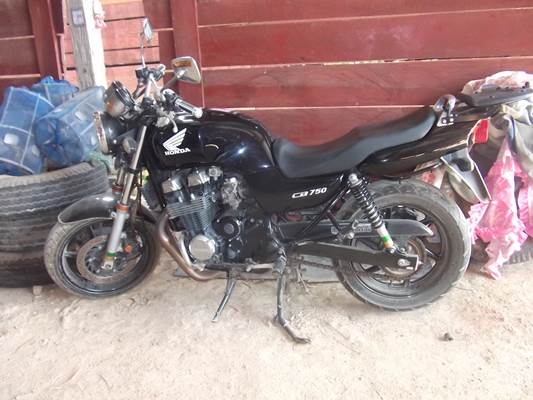 ฝากขาย HONDA CB750 สภาพพร้อมใช้