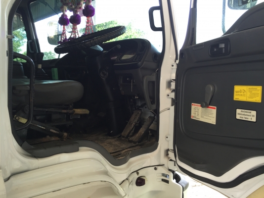 10ล้อดั้ม200แรงFVZ33MZ 2-4-7000221 ปี2550 แม็คโหลด..รถสวยมาก..แค่เก็บสีเท่านั้น