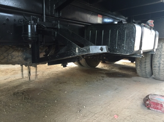 10ล้อดั้ม200แรงFVZ33MZ 2-4-7000221 ปี2550 แม็คโหลด..รถสวยมาก..แค่เก็บสีเท่านั้น