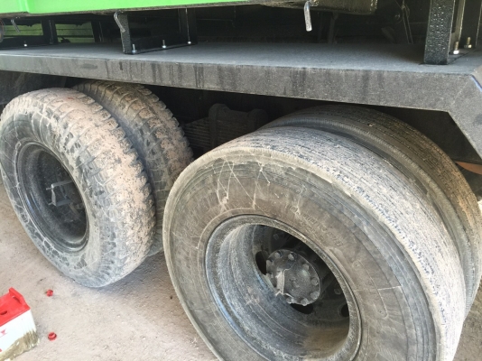 10ล้อดั้ม200แรงFVZ33MZ 2-4-7000221 ปี2550 แม็คโหลด..รถสวยมาก..แค่เก็บสีเท่านั้น