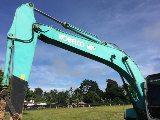 รถขุด SK200-6 YN07...ไฟฟ้าครบ เอกสารอินวอยล์ ช่วงล่างสวย..