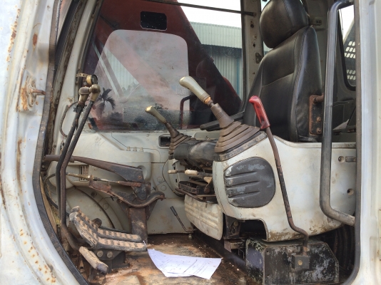 ขาย Hitachi EX200-5 ไฟฟ้าตัด เอกสารเล่มทะเบียน