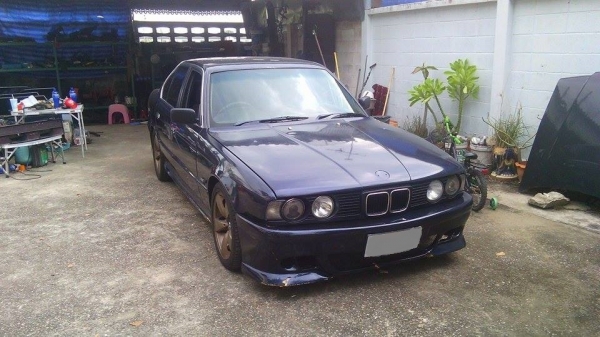 BMW 525 i วางเครื่อง 1UZ VVTI +แก๊สLPG. ระบบดูด