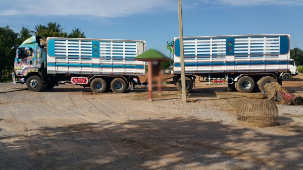 ขายรถพ่วง 22 ล้อ แม่ ลูก กระบะเหล็กคอกเกษตรดั้ม อู่.ซี ที ทรัค ISUZU 360 ปี53 ปรายปี รถสวย ราคา2490000 ต่อรอง