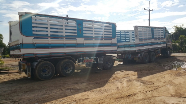 ขายรถพ่วง 22 ล้อ แม่ ลูก กระบะเหล็กคอกเกษตรดั้ม อู่.ซี ที ทรัค ISUZU 360 ปี53 ปรายปี รถสวย ราคา2490000 ต่อรอง