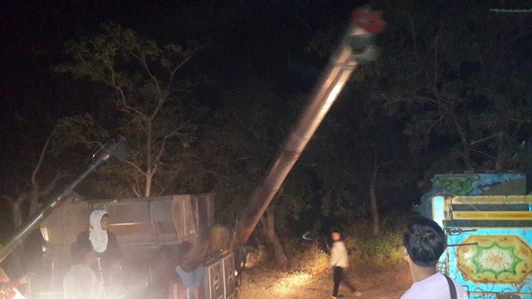 ขายรถเกี่ยวข้าวตัวเดิน12 อำนวย การช่าง ตู้แสตนเลส อุ้มแสตนเลสเครื่องHino jo8c ทรู 260 ช่วงล่างดี เครื่องดี สภาพลงงานดูรถหน้างาน ขายรถเกี่ยวข้าวตัวเดิน12 อำนวย การช่าง ตู้แสตนเลส อุ้มแสตนเลสเครื่องHino jo8c ทรู 260 ช่วงล่างดี เครื่องดี สภาพลงงานดูรถหน้างาน