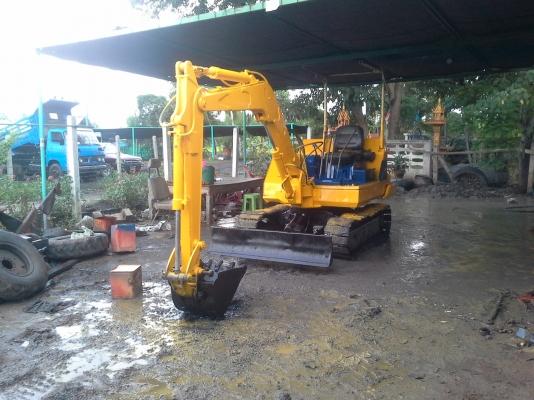 ขายด่วนๆๆๆๆโคมัสสุpc30ปรับสภาพแล้วเหมาะสำหรับใช้ในสวน