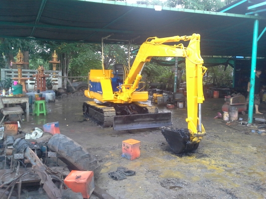 ขายด่วนๆๆๆๆโคมัสสุpc30ปรับสภาพแล้วเหมาะสำหรับใช้ในสวน