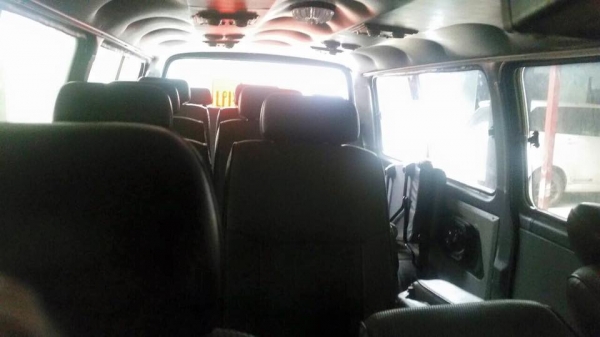 ขาย 60,0000 บาท เท่านั้น มีเล่มพร้อมโอน รถตู้ วางเครื่อง ติด CNG เกียร์ออโต้