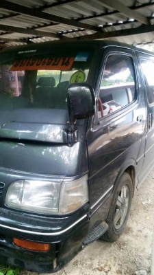 ขาย 60,0000 บาท เท่านั้น มีเล่มพร้อมโอน รถตู้ วางเครื่อง ติด CNG เกียร์ออโต้