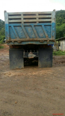 ขายรถบรรทุก 10 ล้อดัมพ์ ISUZU ROCKY 240 แรงม้านางฟ้าแท้ มีระบบลากพ่วง ราคา 1150000