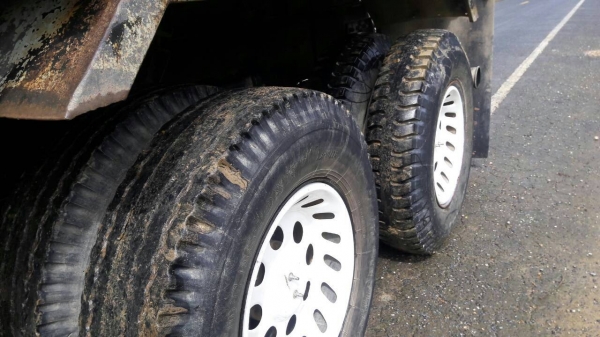 ขายรถบรรทุก 10 ล้อดัมพ์ ISUZU ROCKY 240 แรงม้านางฟ้าแท้ มีระบบลากพ่วง ราคา 1150000